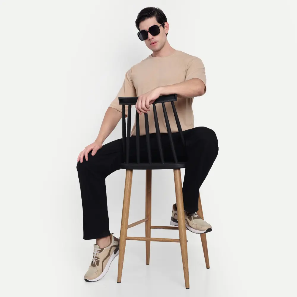 ecomm male shoot